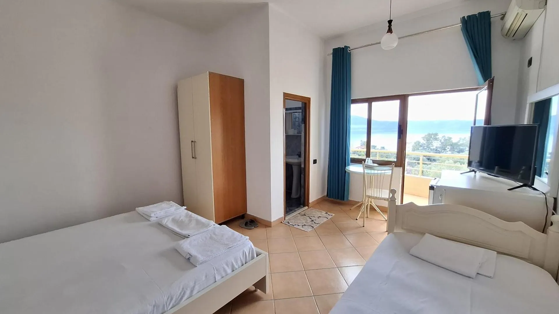 Hotel Sirena Radhimë