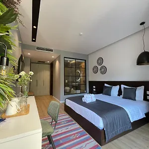 retreat-apartments-choose-balkans.hotels-in-tirana.com/