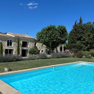 la-petite-plaine.hotels-rhonealpes.com/